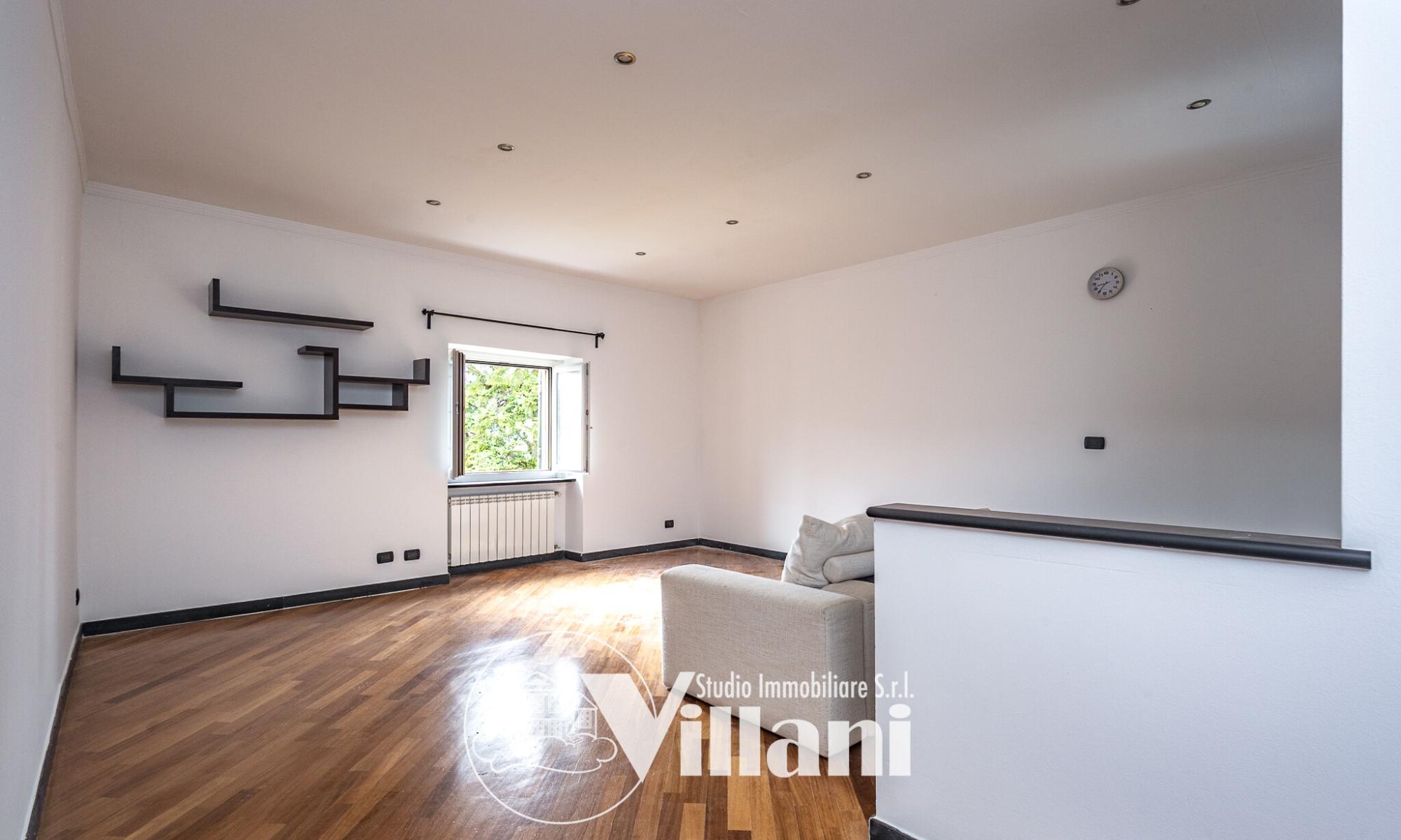 Appartamento 102mq Genova Bolzaneto Appartamento 102mq Genova Bolzaneto