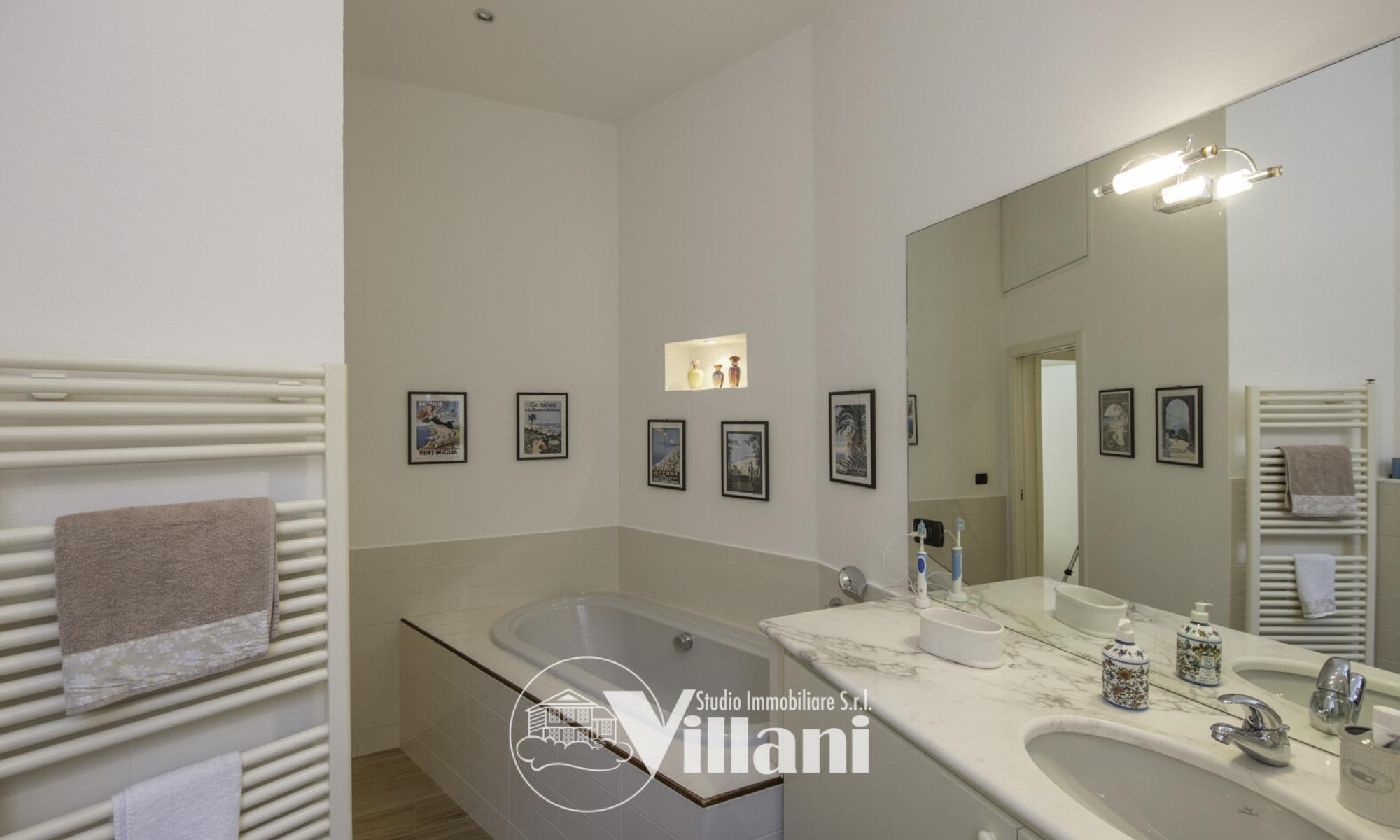 Appartamento 118mq Genova Albaro Appartamento 118mq Genova Albaro