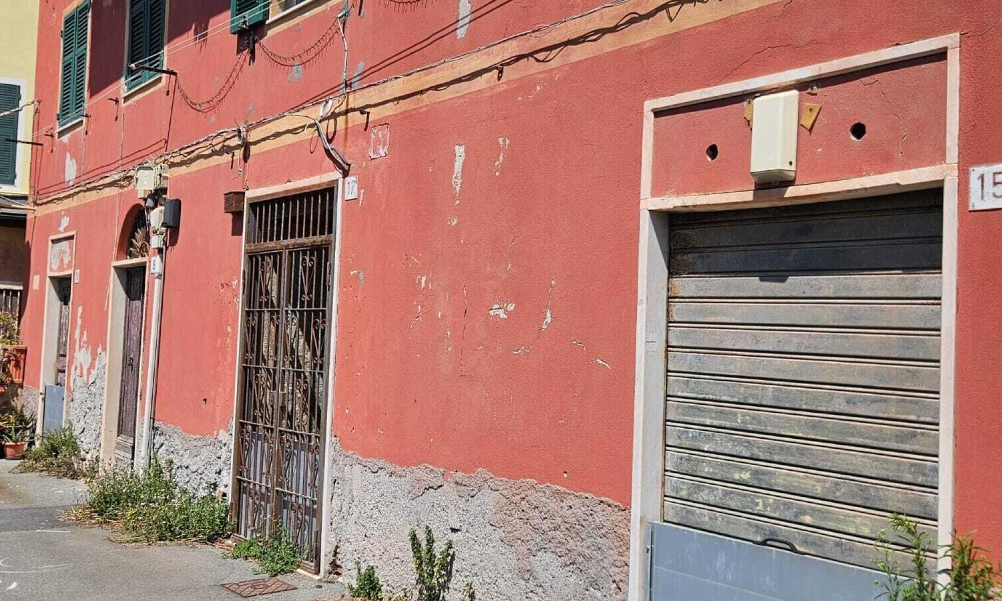 Negozio 190mq Genova Sturla