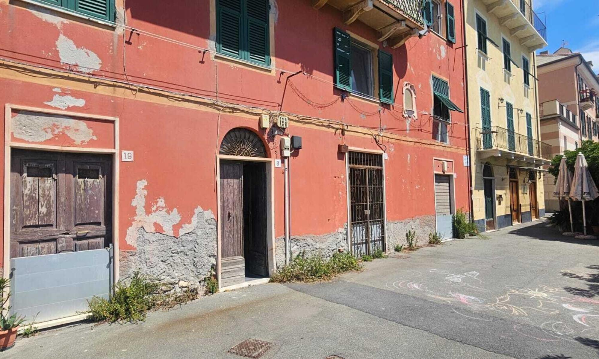 Negozio 190mq Genova Sturla
